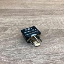 443951253J Used 213 Other relay Audi 80 90 S2 B4