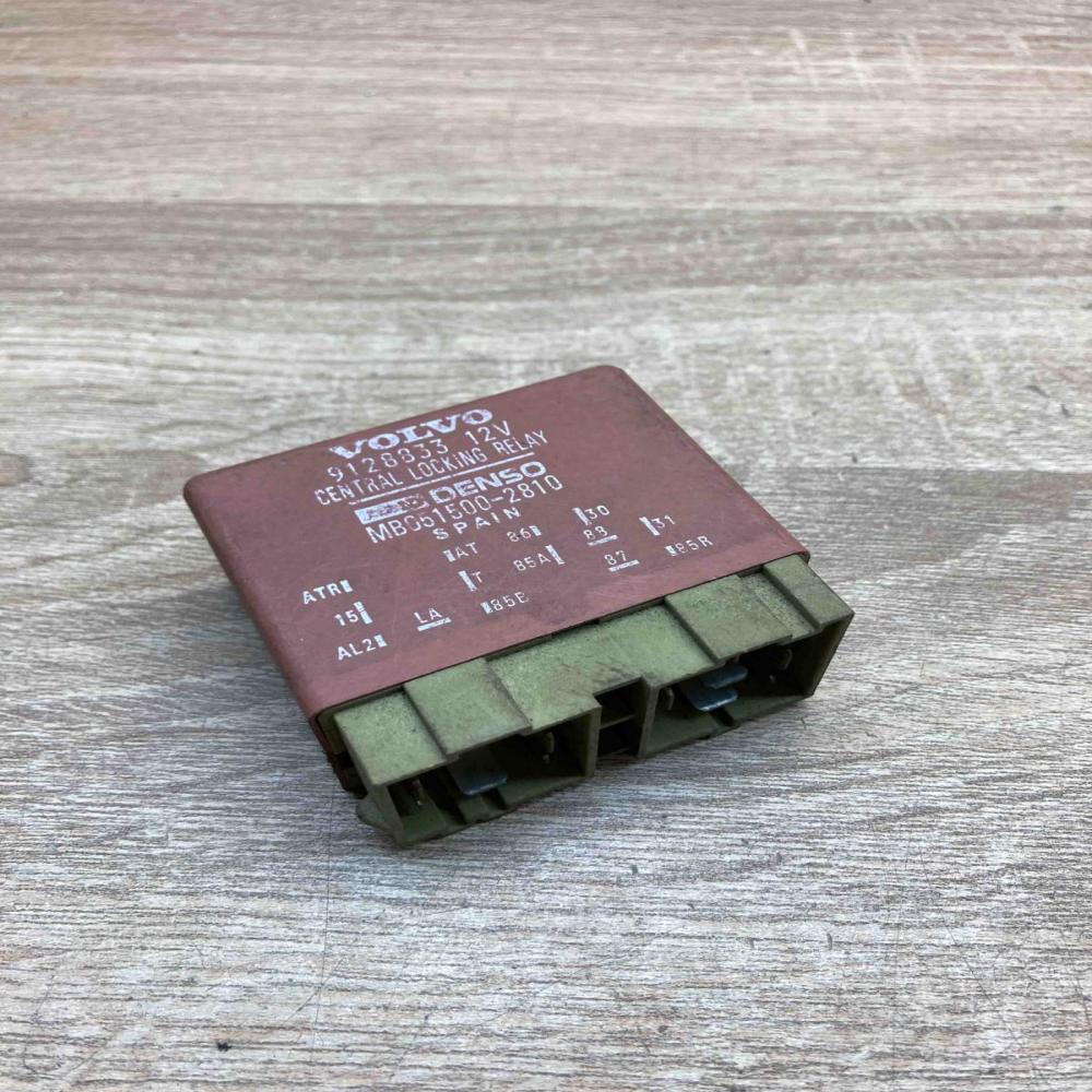 9128833 MB051500 2810 205 206 Other relay Volvo 850