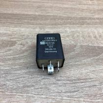 443951253T 898156 201 Other relay Audi 80 90 S2 B4