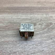431951253C 21203001 200 Other relay Audi A6 S6 C5 4B