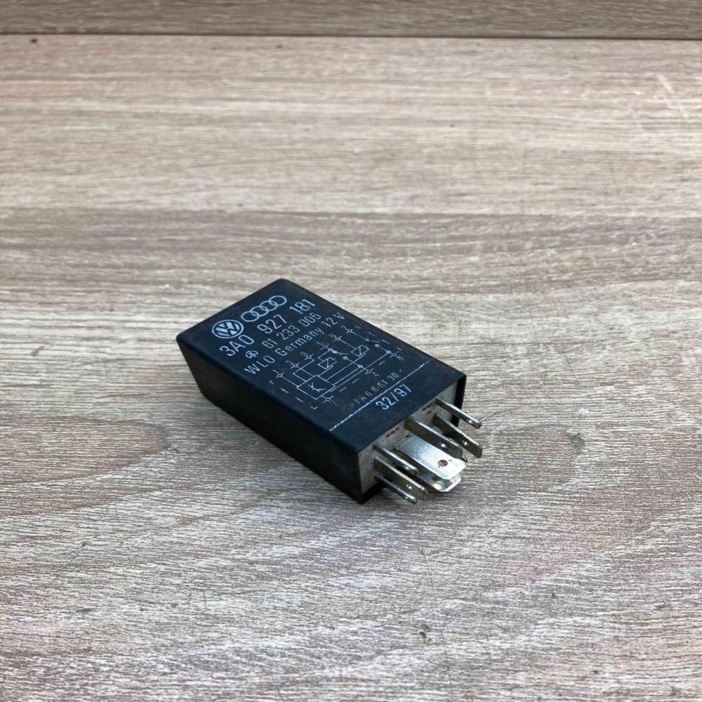 3A0927181 61233005 175 Other relay Volkswagen Transporter - Caravelle T4