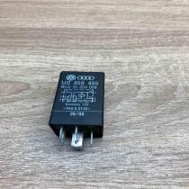1J0959485  181 Other relay Audi A4 S4 B7 8E 8H