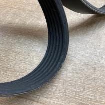 30938247   Alternator belt Volkswagen Transporter - Caravelle T6