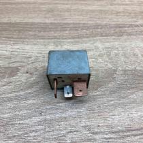 357911253  103 Other relay Volkswagen PASSAT B3