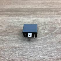 141951253B V23134 B52 X227 53 Other relay Audi A8 S8 D3 4E