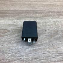 811919098B 05896410 68 Other relay Audi 80 90 B3