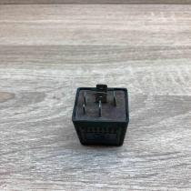 171919091A  6 Other relay Audi 80 90 B2