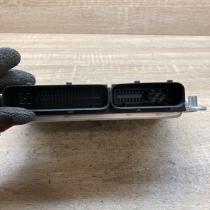038906019BR 0281010226  Engine control unit/module ECU Audi A4 S4 B5 8D
