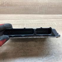 3B0907557C 5WP4332 04  Engine control unit/module ECU Volkswagen PASSAT B5