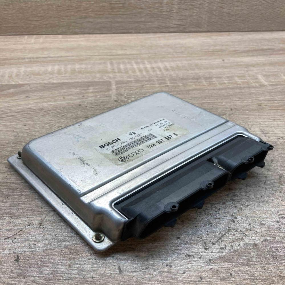 8D0907557S 0261204182 183 Engine control unit/module ECU Audi A4 S4 B5 8D