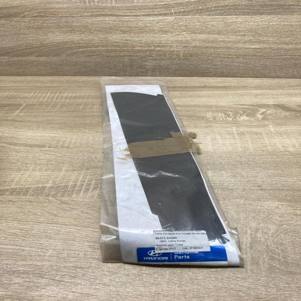 86373 3X000 863733X000  Front door window/glass frame Hyundai Elantra