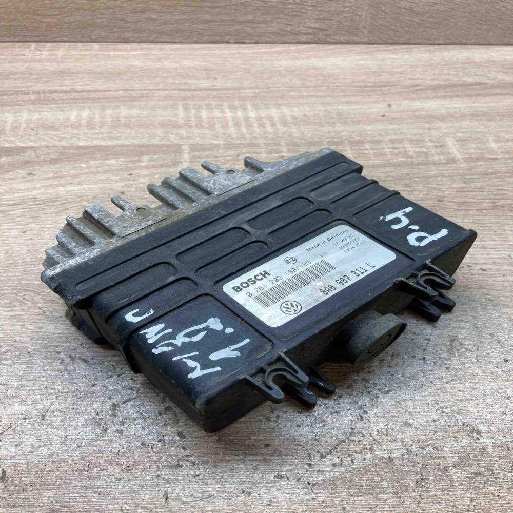 8A0907311L 0261203188 189 Engine control unit/module ECU Volkswagen PASSAT B4