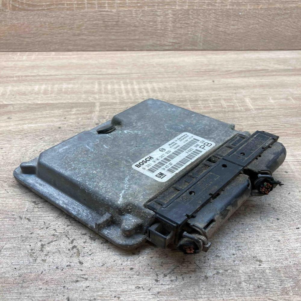 24417167 0281010267 PB Engine control unit/module ECU Opel Astra G