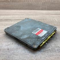 MD333002 175800 0512  Engine control unit/module ECU Mitsubishi Galant