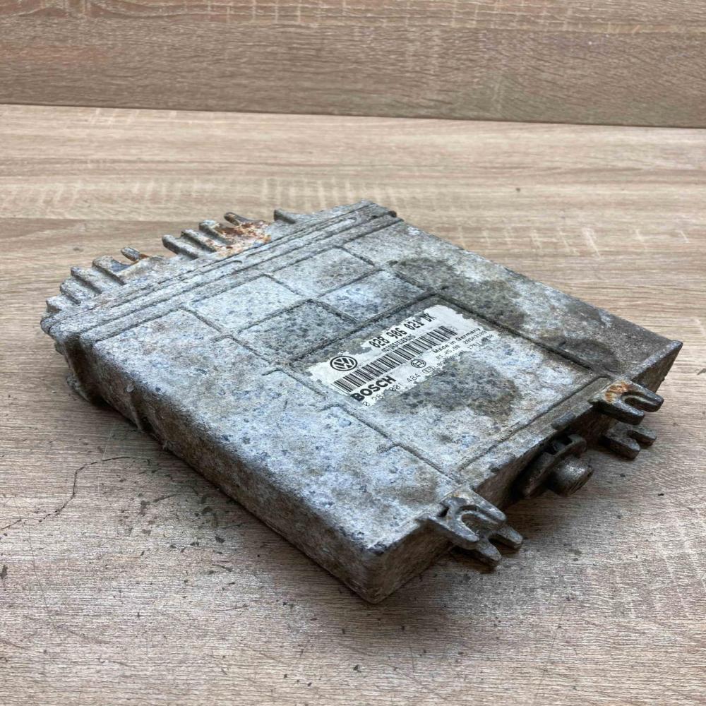 028906021DK 0281001484  Engine control unit/module ECU Seat Cordoba (6K)