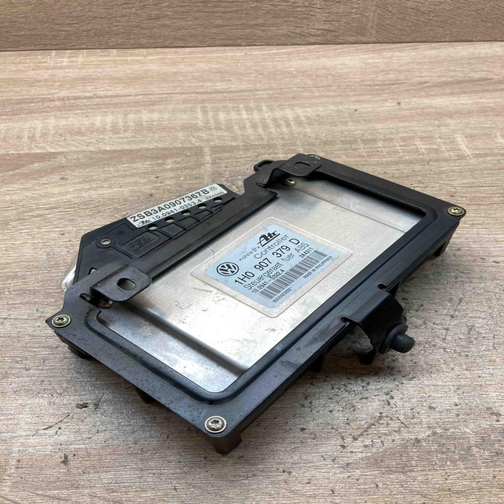 1H0907379D   ABS control unit/module Volkswagen Golf III