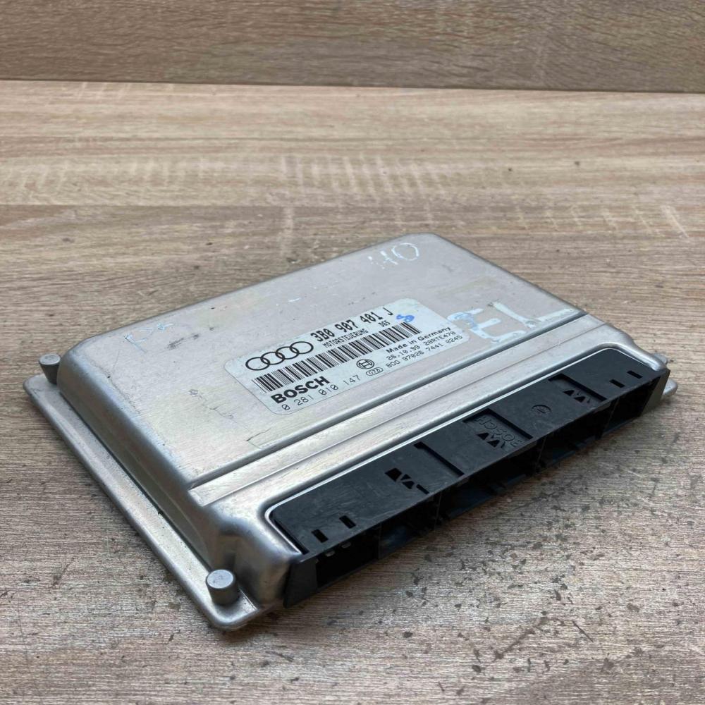 3B0907401J 0281010147  Engine control unit/module ECU Volkswagen PASSAT B5