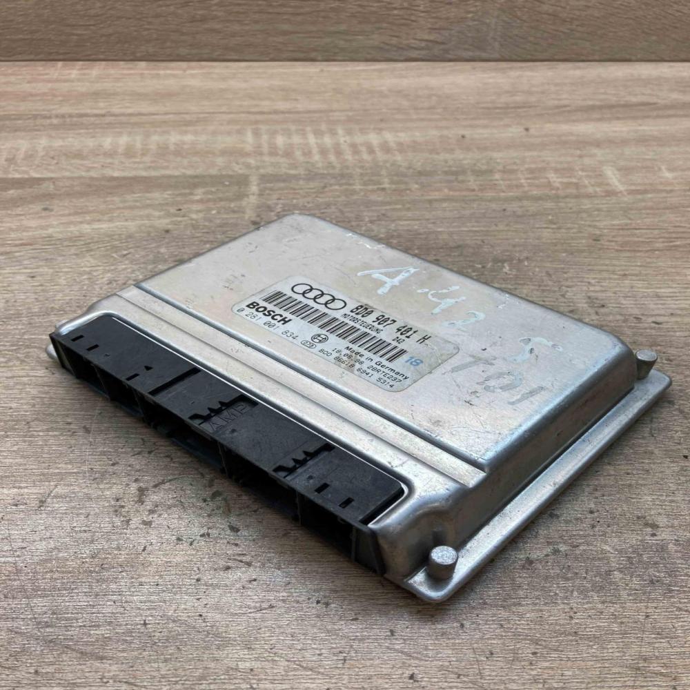 8D0907401H 0281001834  Engine control unit/module ECU Audi A4 S4 B5 8D
