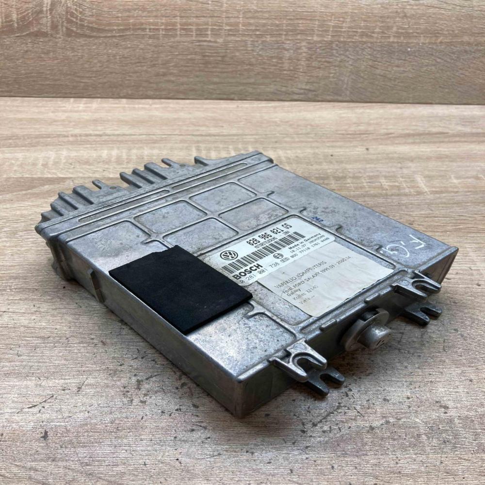 028906021GS 0281001738  Engine control unit/module ECU Audi A4 S4 B5 8D