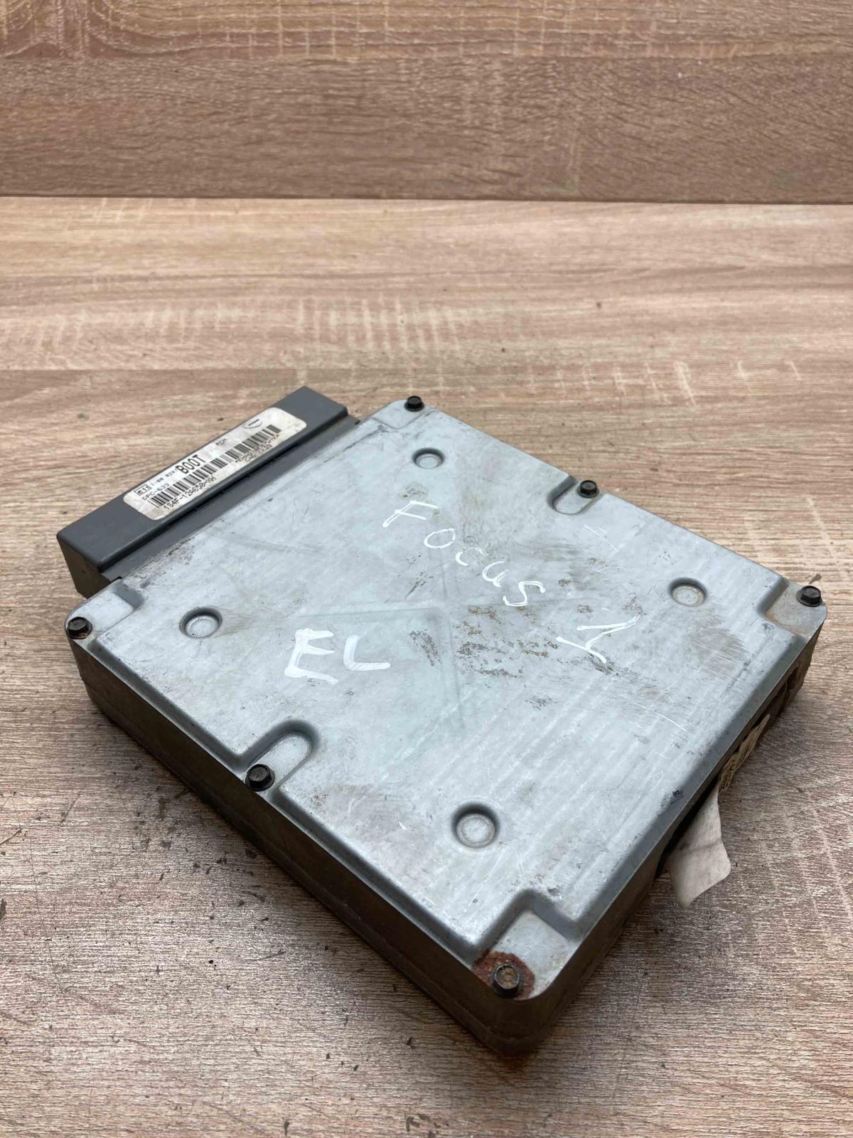1S4F 12A650 XH BOOT  Engine control unit/module ECU Ford Focus