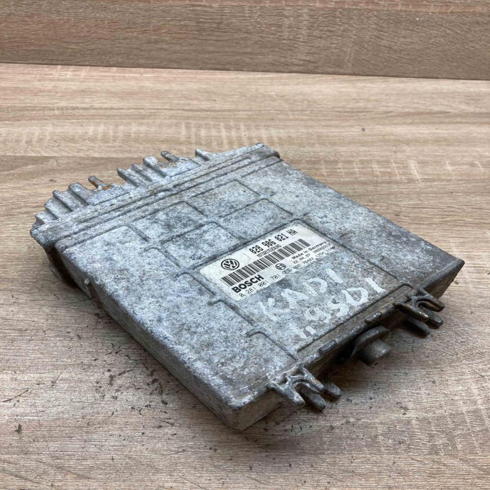 028906021HA 0281001701  Engine control unit/module ECU Volkswagen Caddy