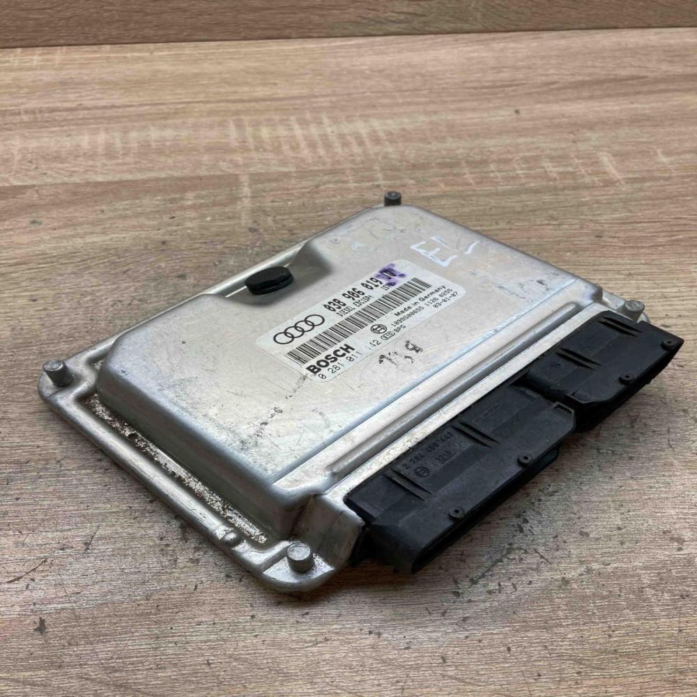 038906019JQ 0281011142  Engine control unit/module ECU Audi A4 S4 B7 8E 8H