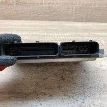 038906019DQ 0281010891  Engine control unit/module ECU Seat Ibiza III (6L)