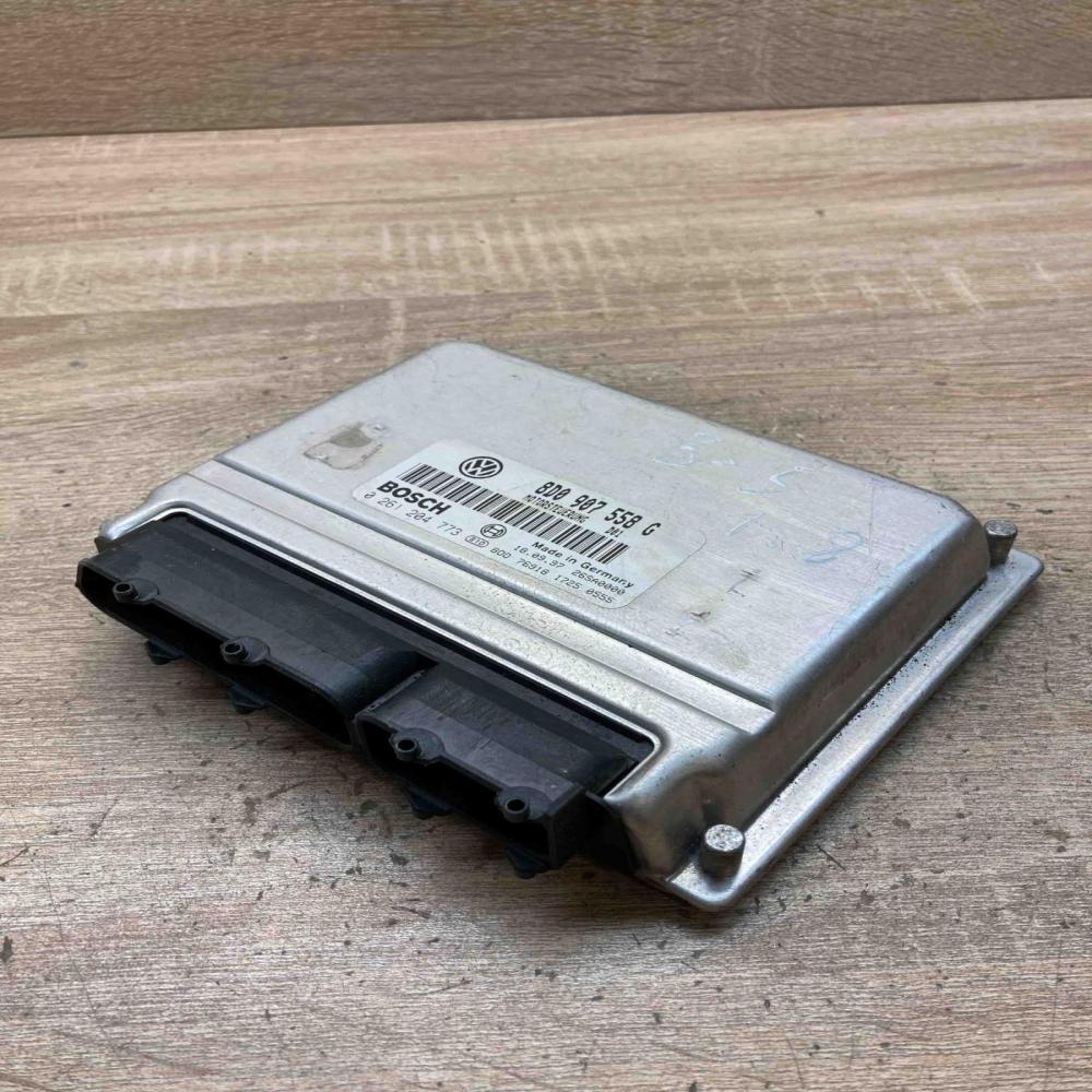 8D0907558G 0261204773  Engine control unit/module ECU Volkswagen PASSAT B5