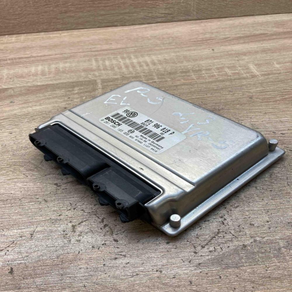 071906018P 0261206165 99 Engine control unit/module ECU Volkswagen PASSAT B5
