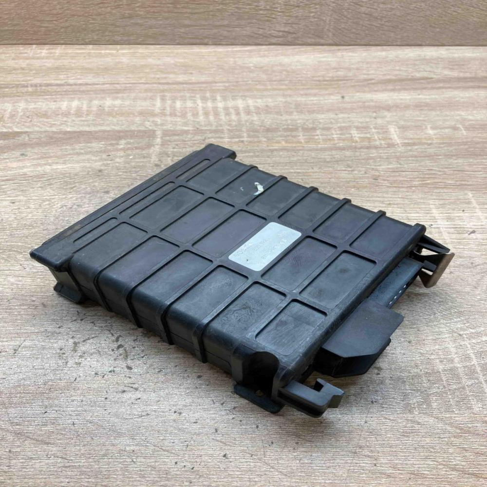 811906264C 0280800128  Engine control unit/module ECU Audi 100 200 5000 C3