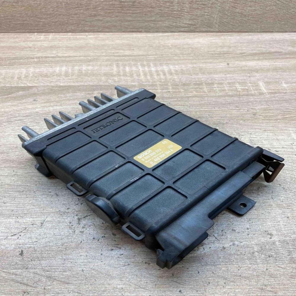 443906264A 0280800223  Engine control unit/module ECU Audi 80 90 S2 B4