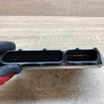 8D0907558B 0261204774 Vw Engine control unit/module ECU Volkswagen PASSAT B5