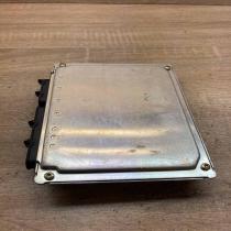 8D0907558B 0261204774 Vw Engine control unit/module ECU Volkswagen PASSAT B5