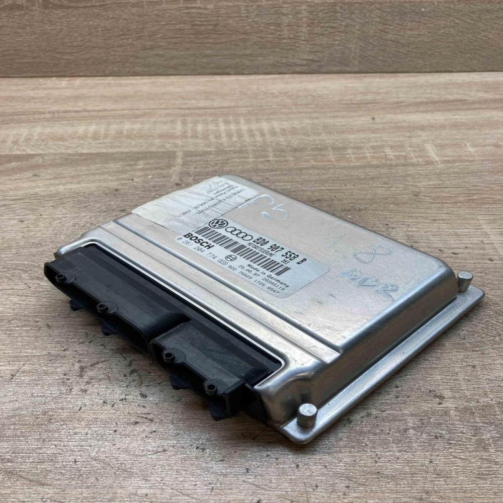 8D0907558B 0261204774 VAG Engine control unit/module ECU Audi A4 S4 B5 8D
