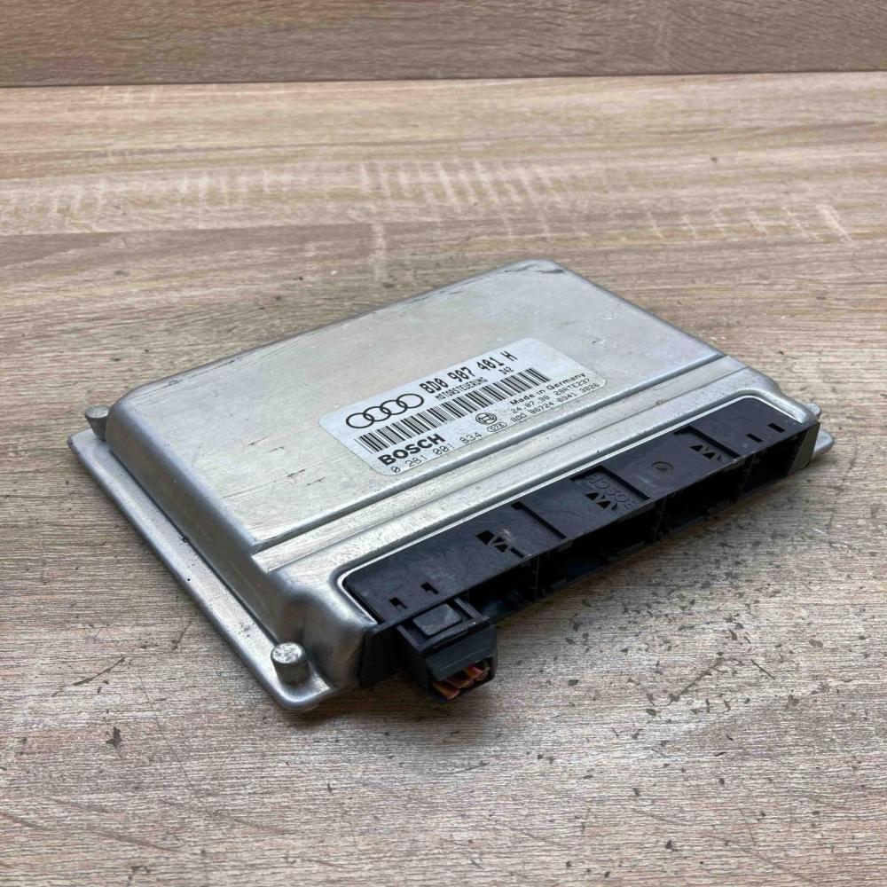 8D0907401H 0281001834 D42 Engine control unit/module ECU Seat Leon (1M)