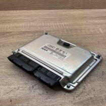 8E0907401Q 0281011135  Engine control unit/module ECU Audi A4 S4 B6 8E 8H