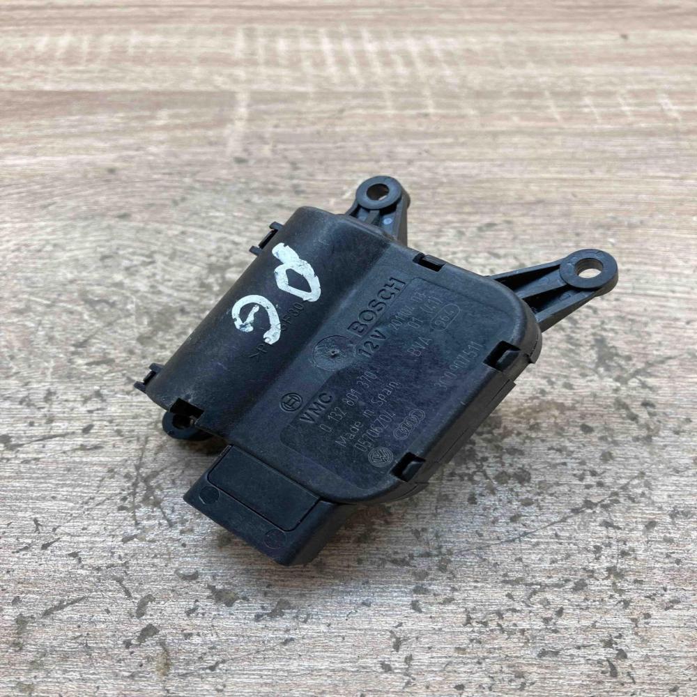 3C0907511 0132801370  Air flap motor/actuator Volkswagen PASSAT B6