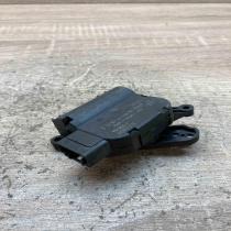 1K0907511B 0132801341  Air flap motor/actuator Audi A3 S3 8P