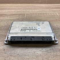 8D0907401H 0281001834  Engine control unit/module ECU Seat Leon (1M)