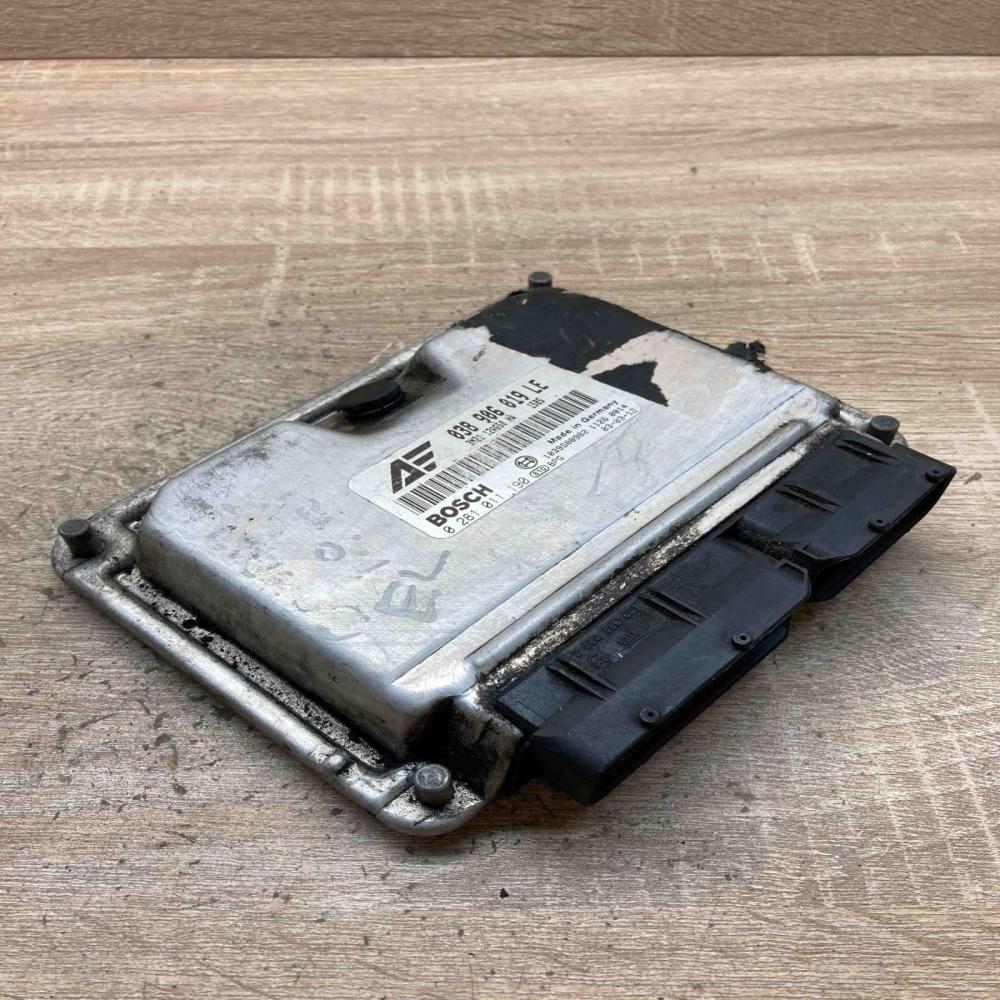 038906019LE 0281011190  Engine control unit/module ECU Ford Galaxy