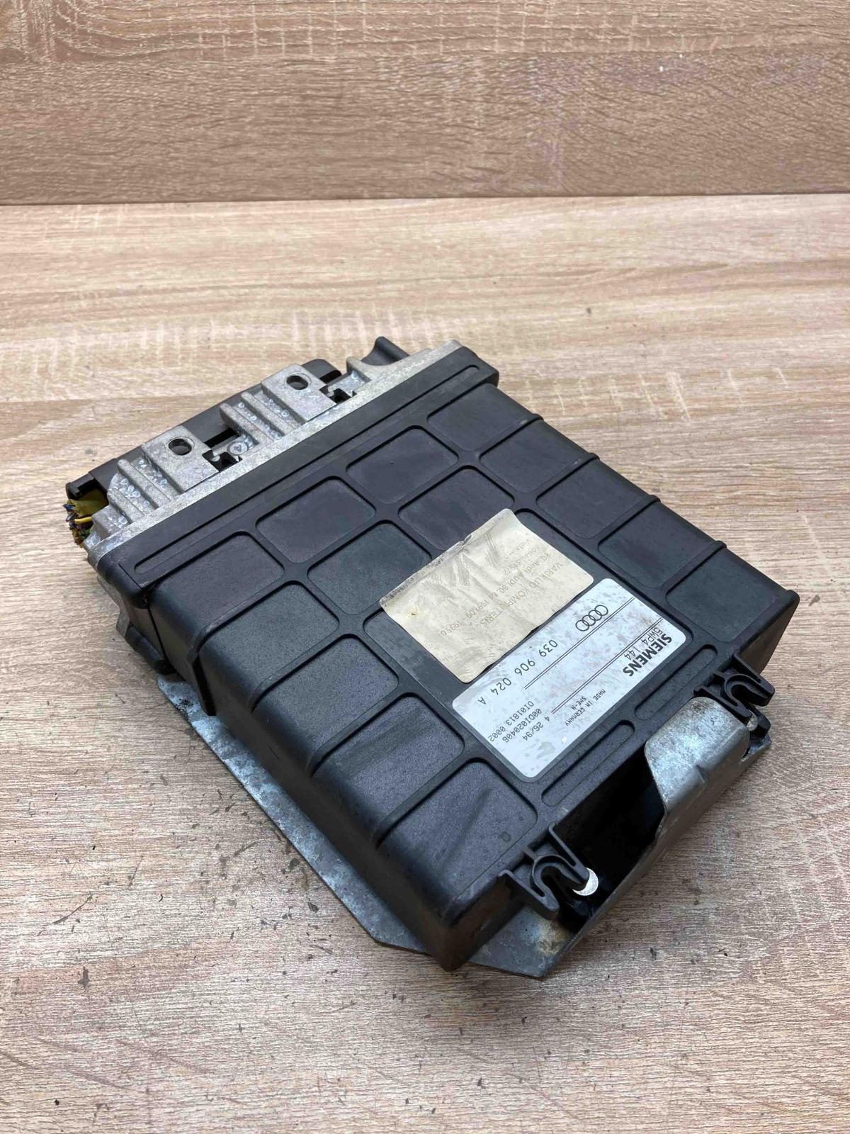 039906024A 5WP4144  Engine control unit/module ECU Audi A6 S6 C7 4G