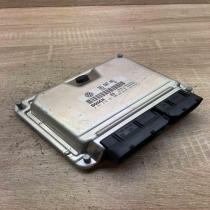 3B1907401 0281010101 Main Engine control unit/module ECU Volkswagen PASSAT B5.5