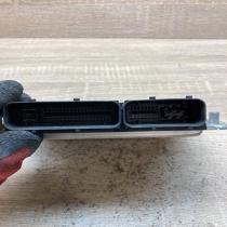 8E0907401P 0281011136  Engine control unit/module ECU Audi A6 S6 C5 4B