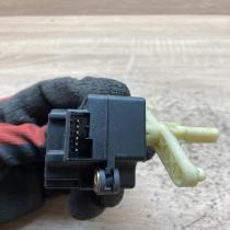 74932D MR D70501 10A Air flap motor/actuator Volvo S60