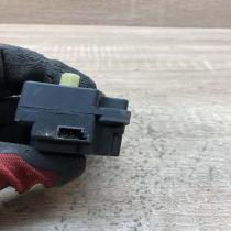 30676511 060427 16075 Air flap motor/actuator Volvo V70