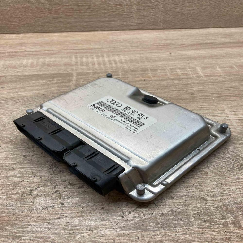 8E0907401M 0281011255 Main Engine control unit/module ECU Audi A6 S6 C5 4B