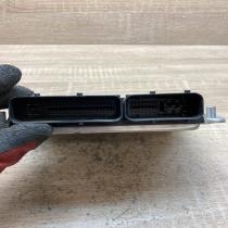 8E0907401M 0281011255 Main Engine control unit/module ECU Audi A6 S6 C5 4B