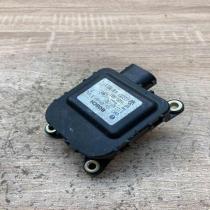 4B1820511L 0132801170  Air flap motor/actuator Audi A6 S6 C5 4B