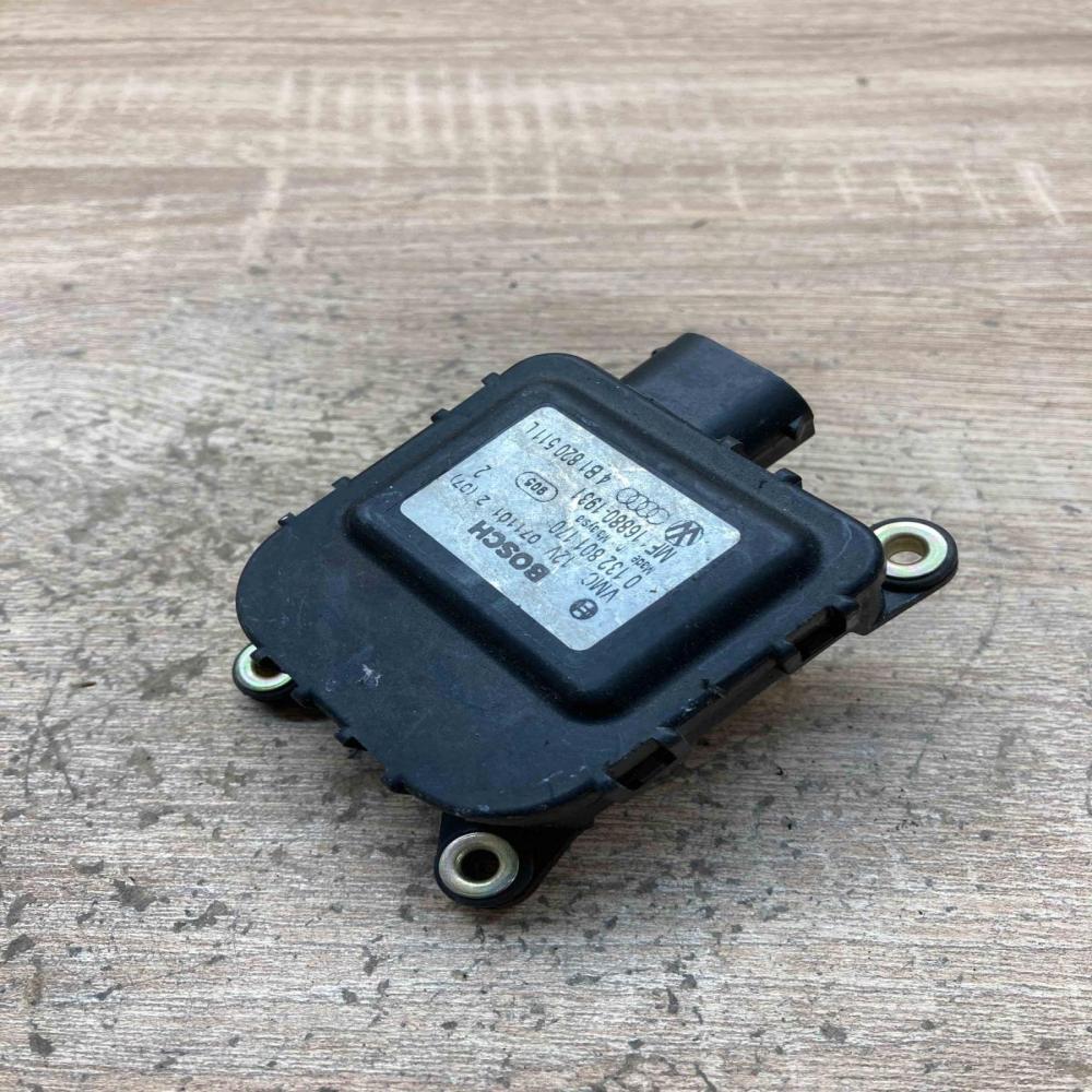 4B1820511L 0132801170  Air flap motor/actuator Audi A6 S6 C5 4B