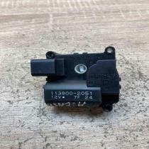 113800 2051 7F  Air flap motor/actuator Toyota Avensis Verso